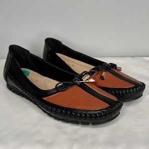 Ambu Comfort Women’s Loafers size 7.5